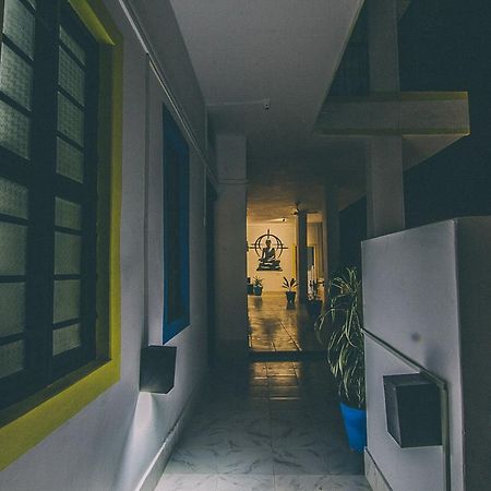 Hostelavie - Bénarès Extérieur photo